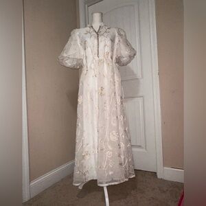 SHEIN White Puff Sleeve Wedding Gown